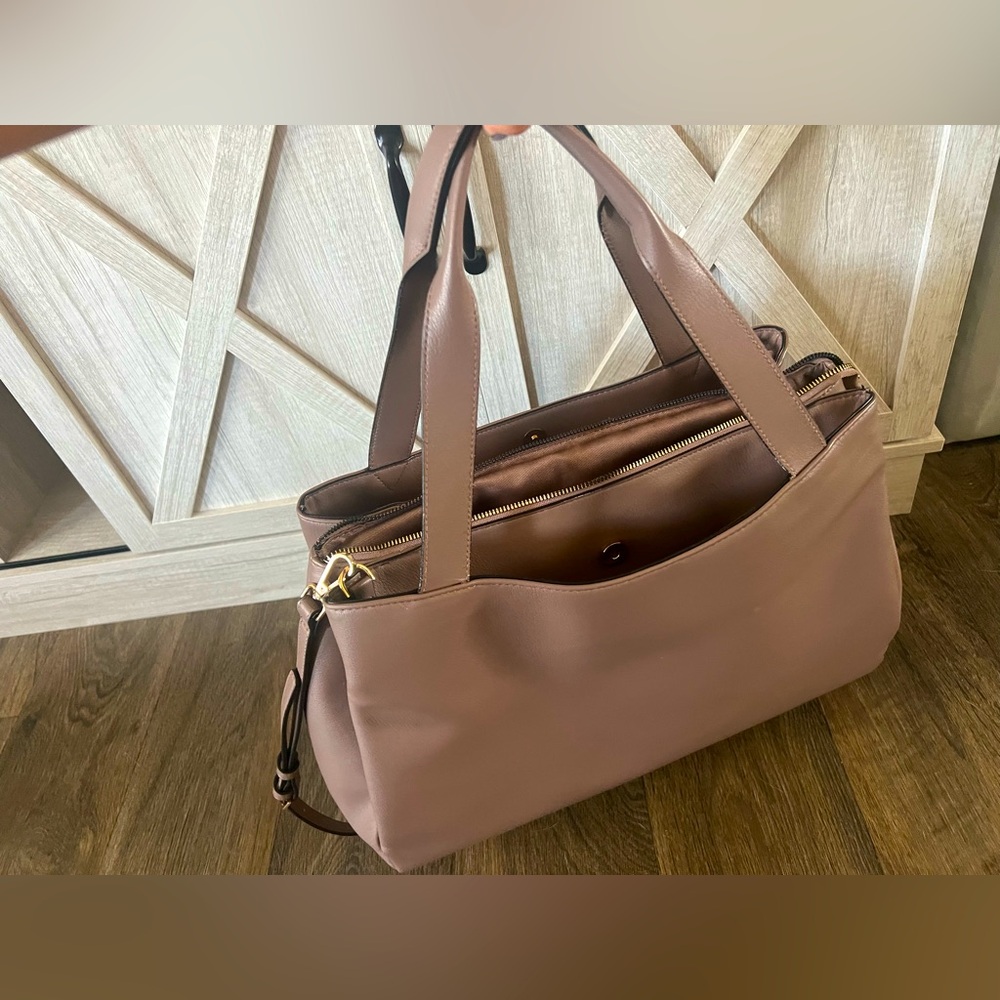SOLD: A new day work tote